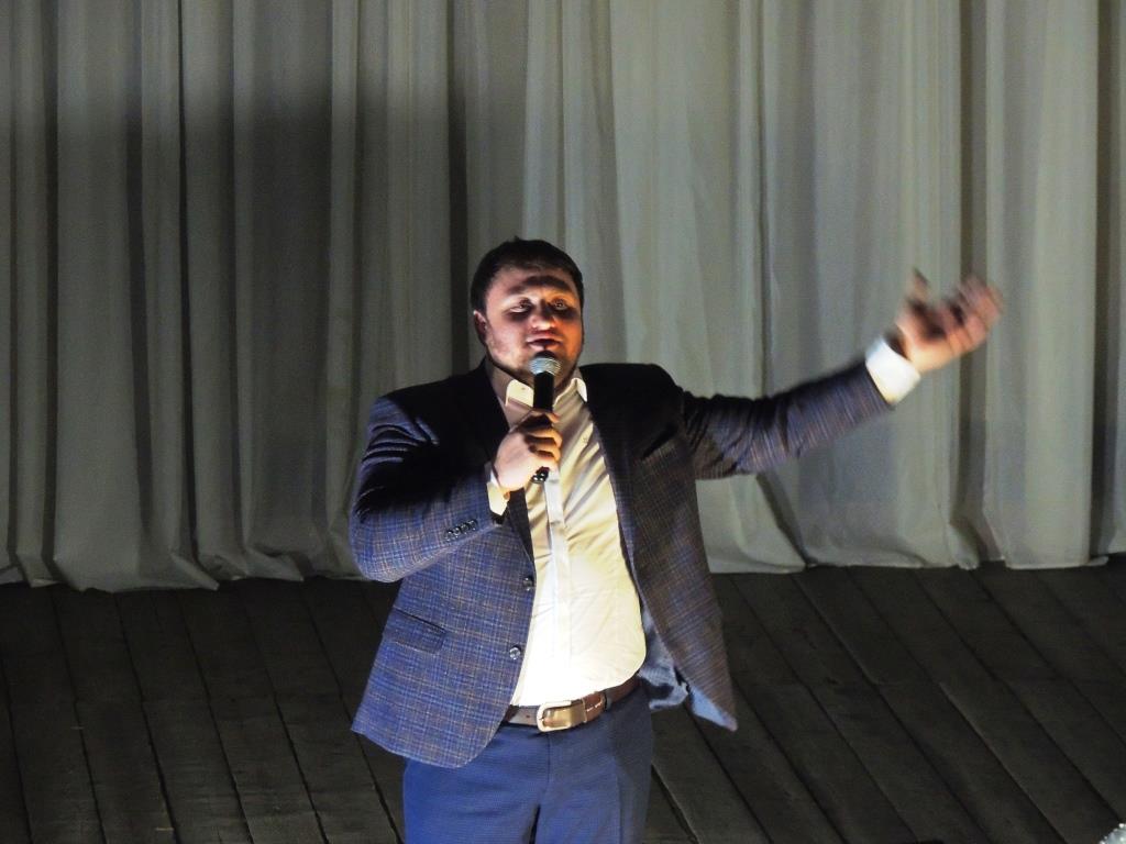 идар наурузов. астемир. азамат цавкилов оревуар. цавкилов певец. певцы кбр.